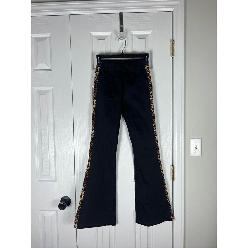NWT Umgee Womens Leopard Pants Size Small